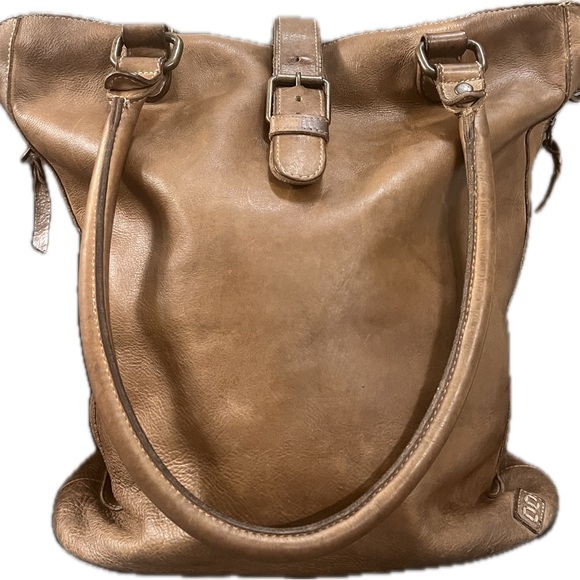 🌼🌼EUC BED STU MILDRED TAUPE🌼🌼 - Picture 3 of 5